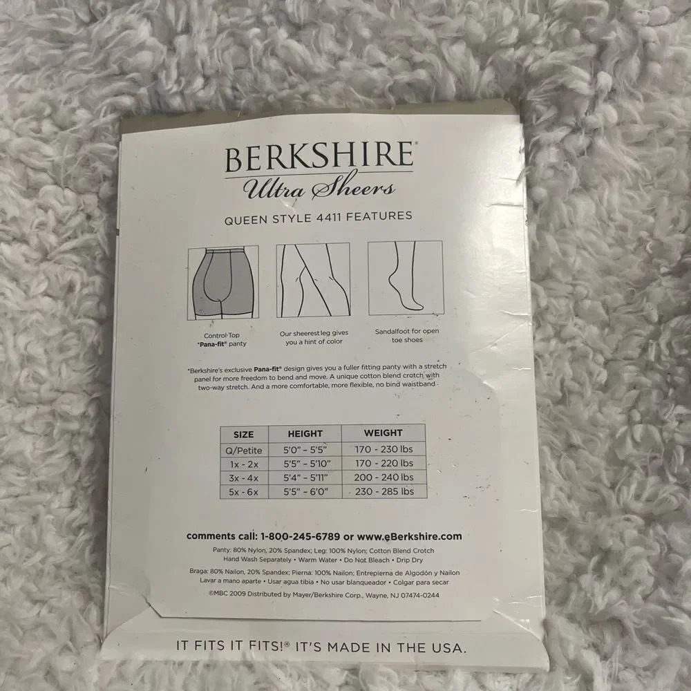 New Plus size Berkshire Ultra Sheers in Light Beige size 1X-2X .